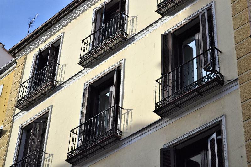 L&H Plaza Mayor Madrid Exteriör bild